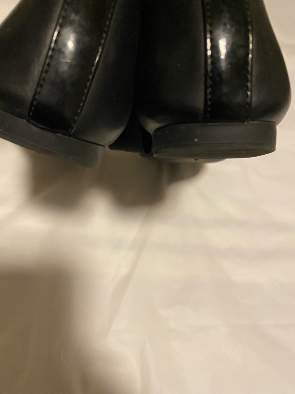 Jessica Simpson Black Square-Toe Ballet Flats with Crisscross Elastic - Picture 6 of 6
